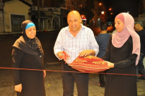 بالصور: جمع من الاهالي يشاركون في افتتاح عصائر ومشروبات البستان في يافا 